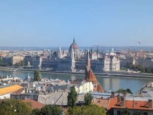 PXL_20250920_100359951