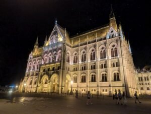 PXL_20250920_182103329.MP