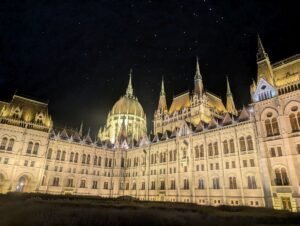 PXL_20250920_183811838